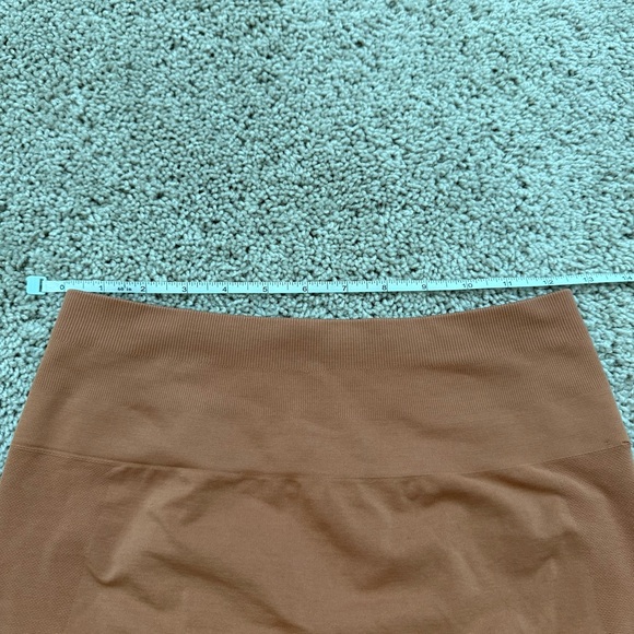 Alphalete Amplify Seamless Leggings Madarin Size Large Butt Scrunch - Picture 8 of 9